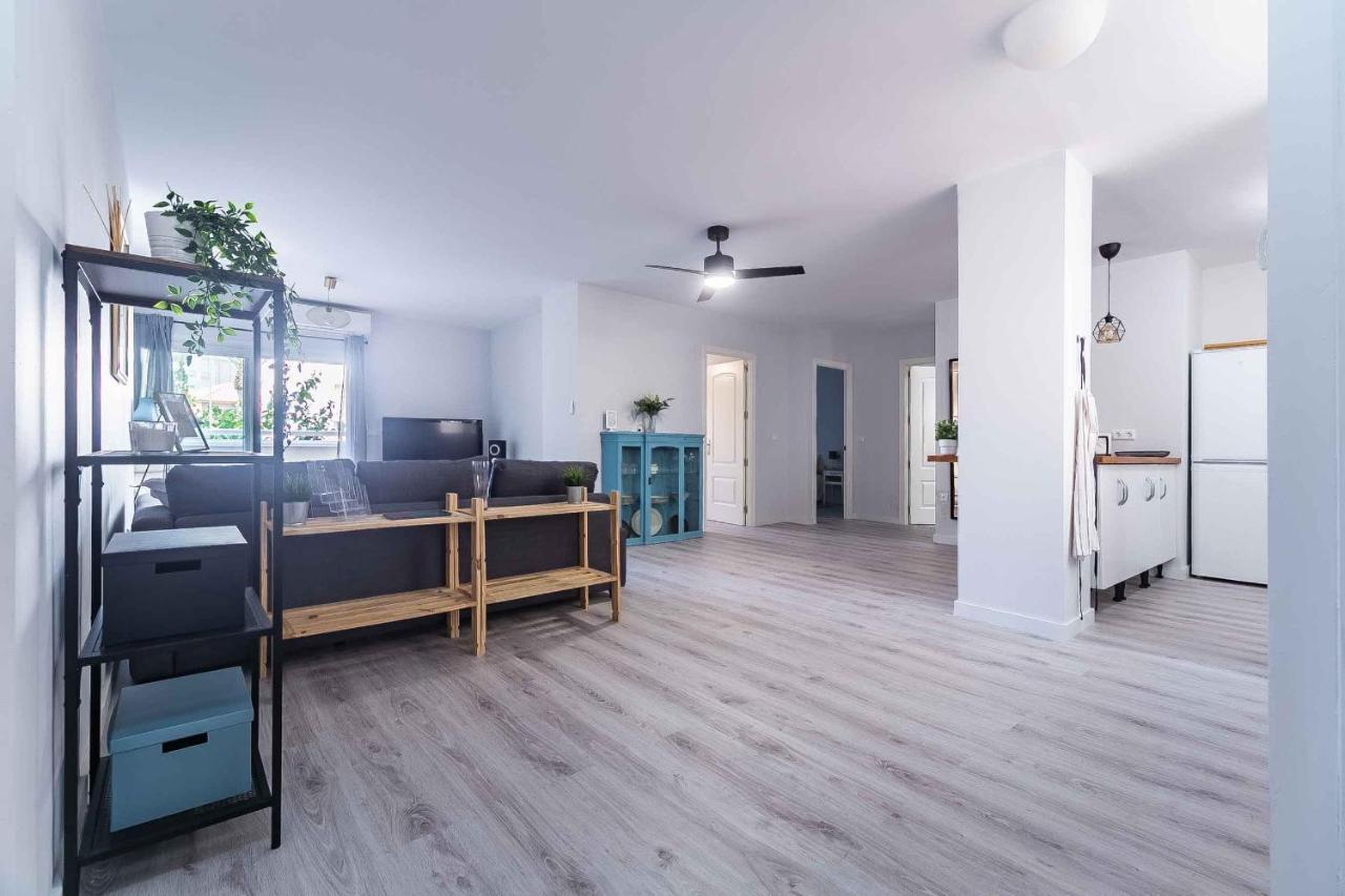 Apartamento Renovado, Tu Escapada De Vacaciones Ideal Fuengirola Zewnętrze zdjęcie